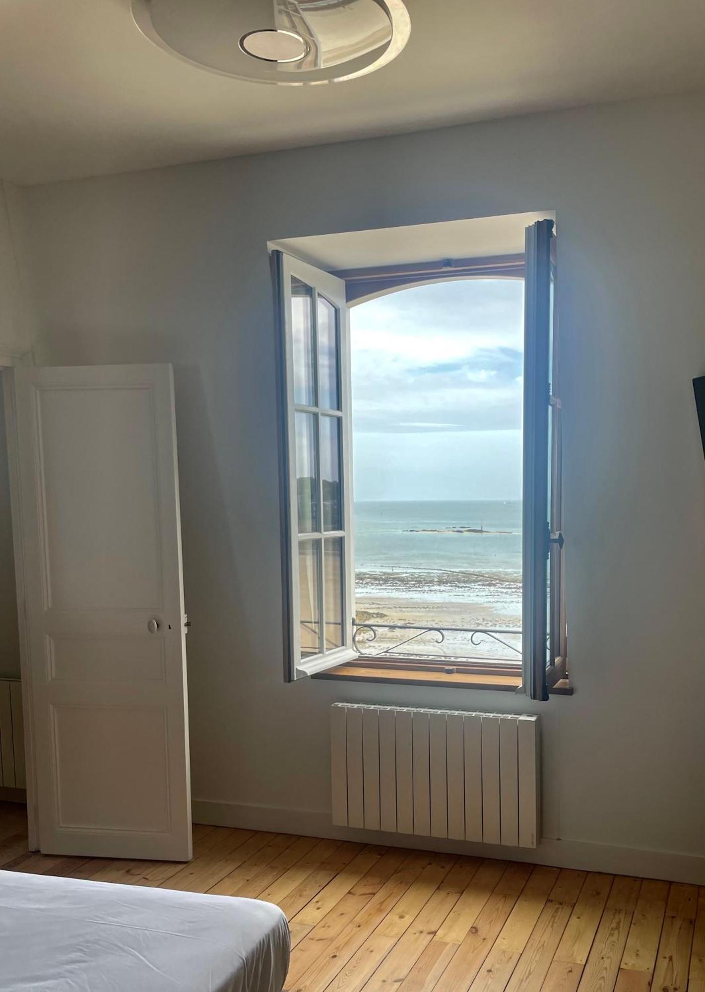 Le Royal XIX Vue Mer 212 Динард Екстериор снимка