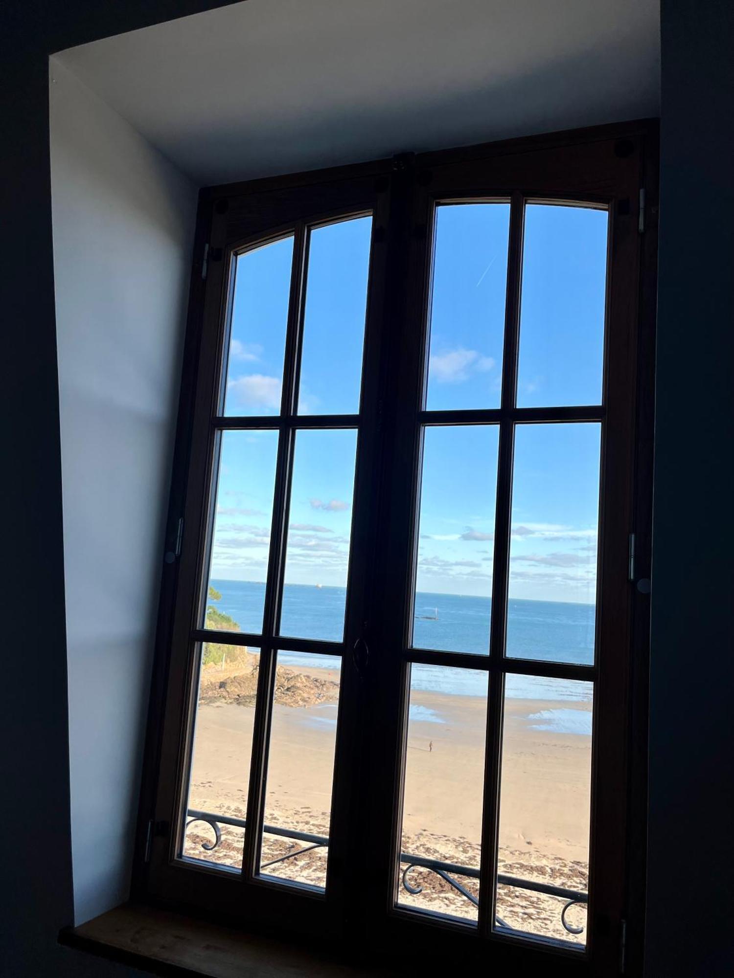 Le Royal XIX Vue Mer 212 Динард Екстериор снимка